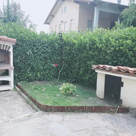 Mingos Lodio Di La Apartment *